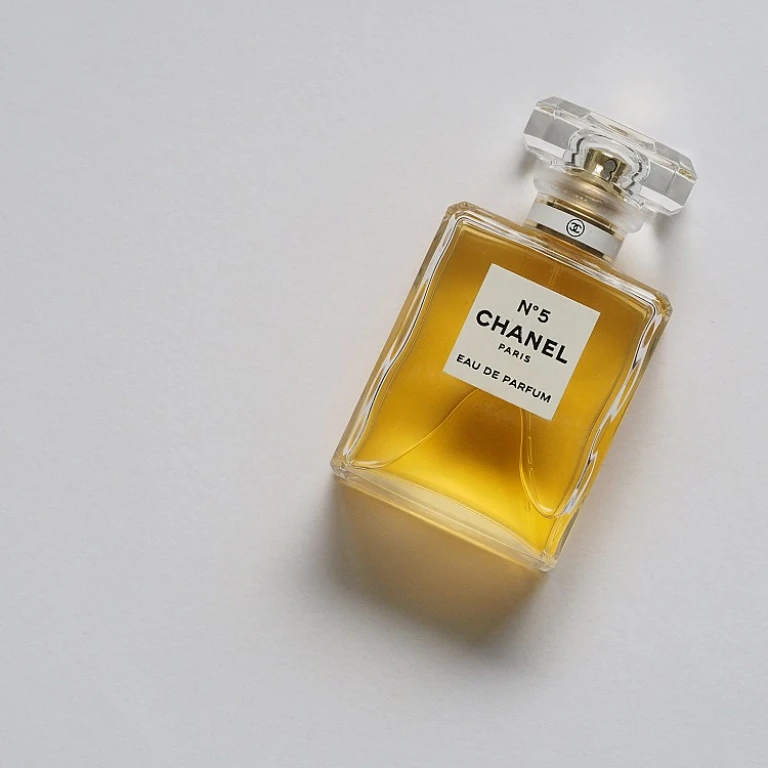 The fascinating world of escada perfume